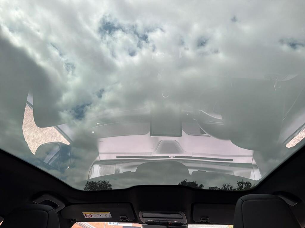 Ford Mustang Mach-E 258Kw Extended Range 88Kwh Awd White #32