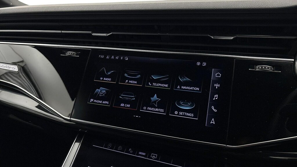 Audi Q7 Tfsi 507 Ps Tiptronic Blue #9