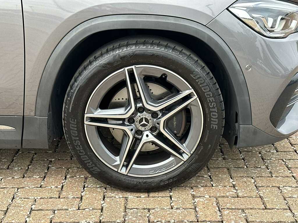 Mercedes-Benz GLA Class Gla 180 Amg Line Premium FG22AEN Grey #6