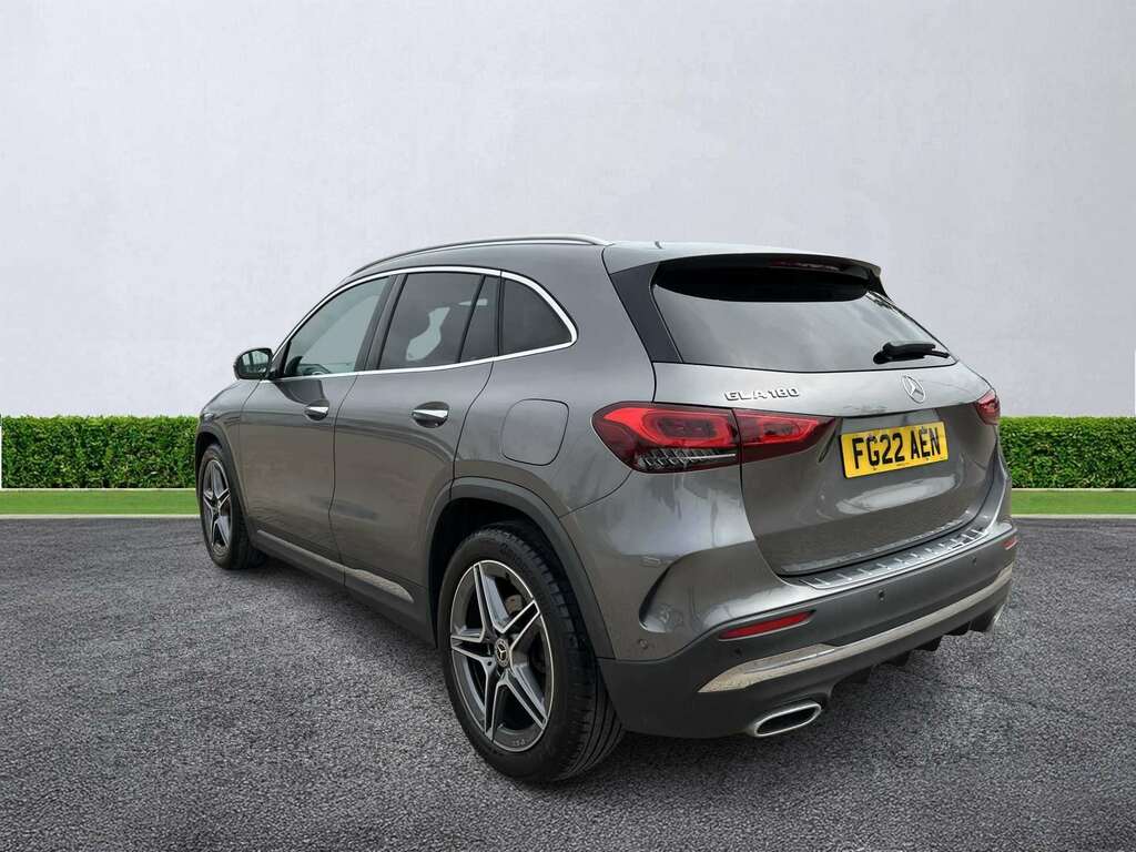 Mercedes-Benz GLA Class Gla 180 Amg Line Premium FG22AEN Grey #2