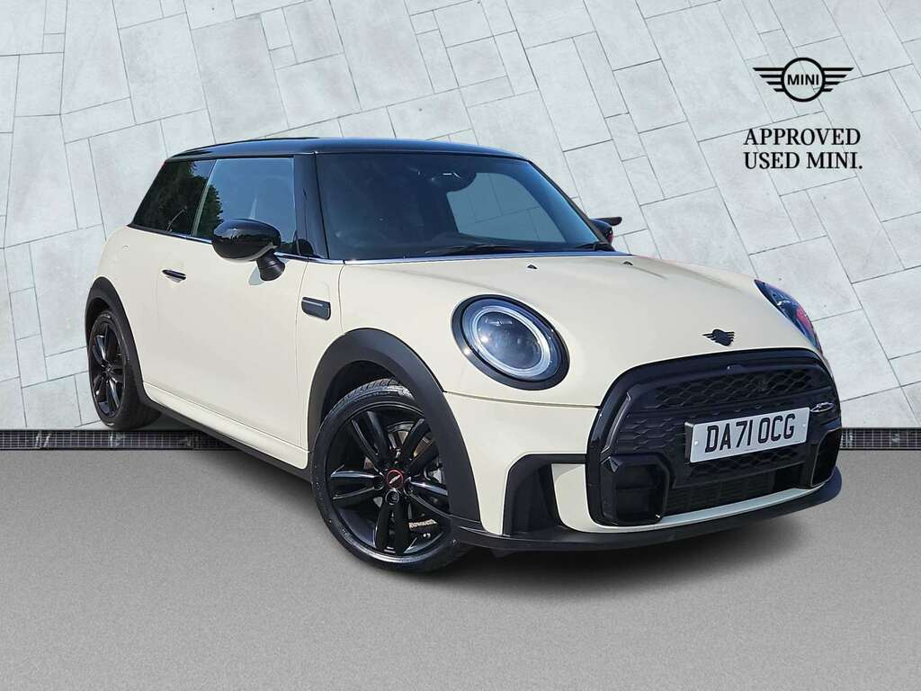 Mini Hatch 1.5 Cooper Sport White