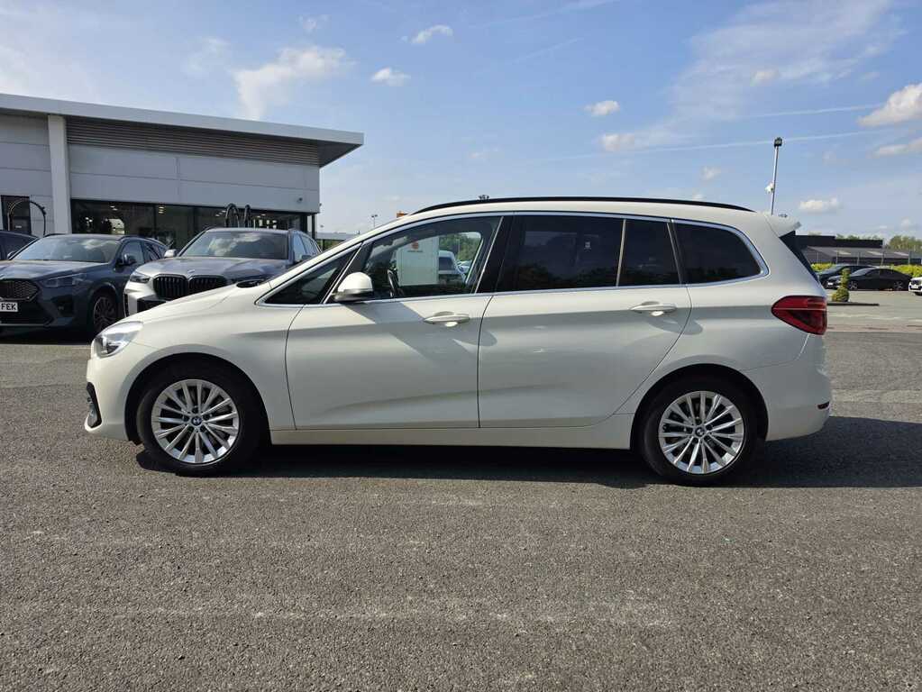 BMW 2 Series 220D Xdrive Luxury Step YC68NEE White #4