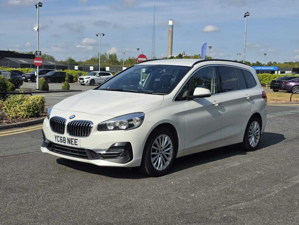 BMW 2 Series 220D Xdrive Luxury Step YC68NEE White #3