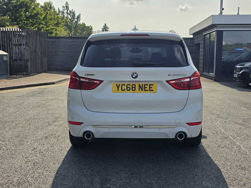 BMW 2 Series 220D Xdrive Luxury Step YC68NEE White #6