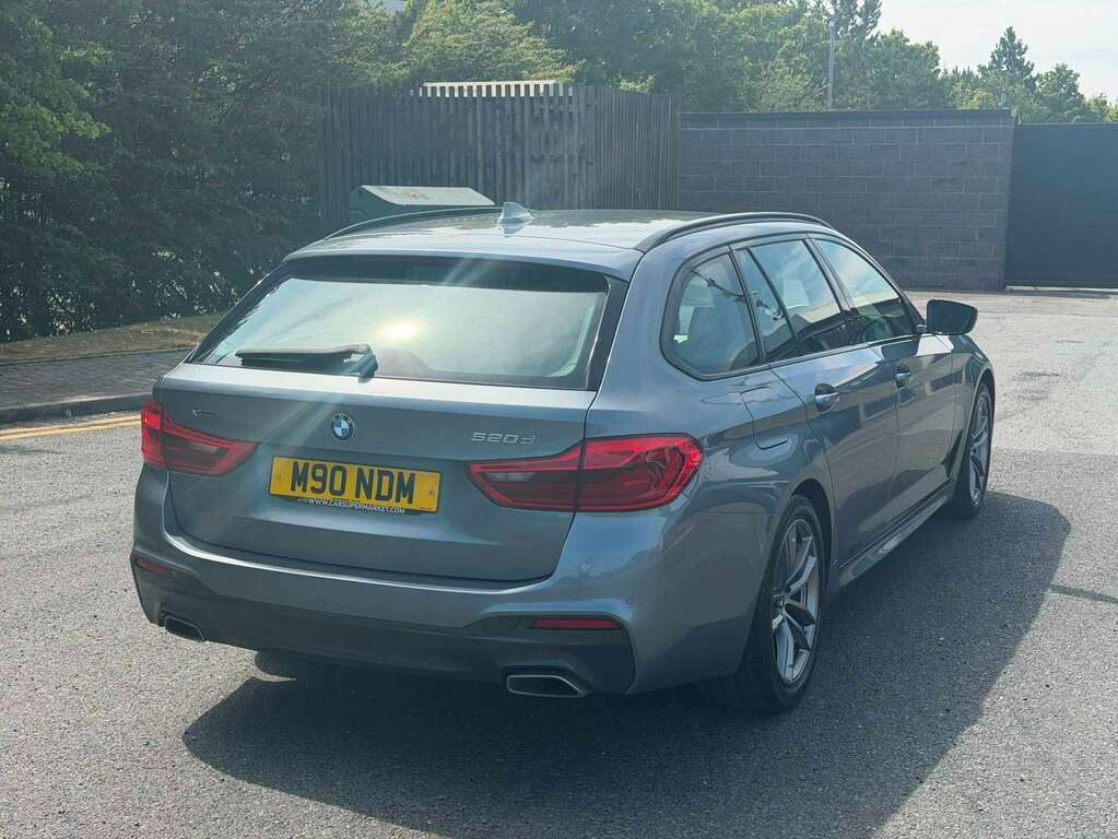 BMW 5 Series 2L Se Black #8