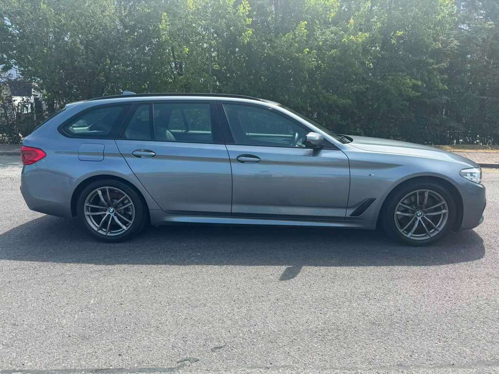 BMW 5 Series 2L Se Black #7