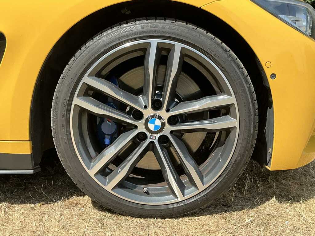 BMW 4 Series 440I M Sport Professional Media Yellow #6