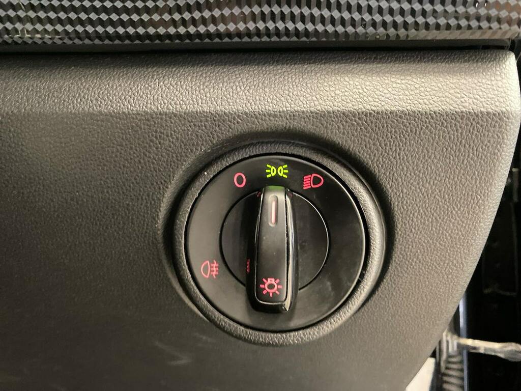 Volkswagen Up 1.0 Move Up Red #21