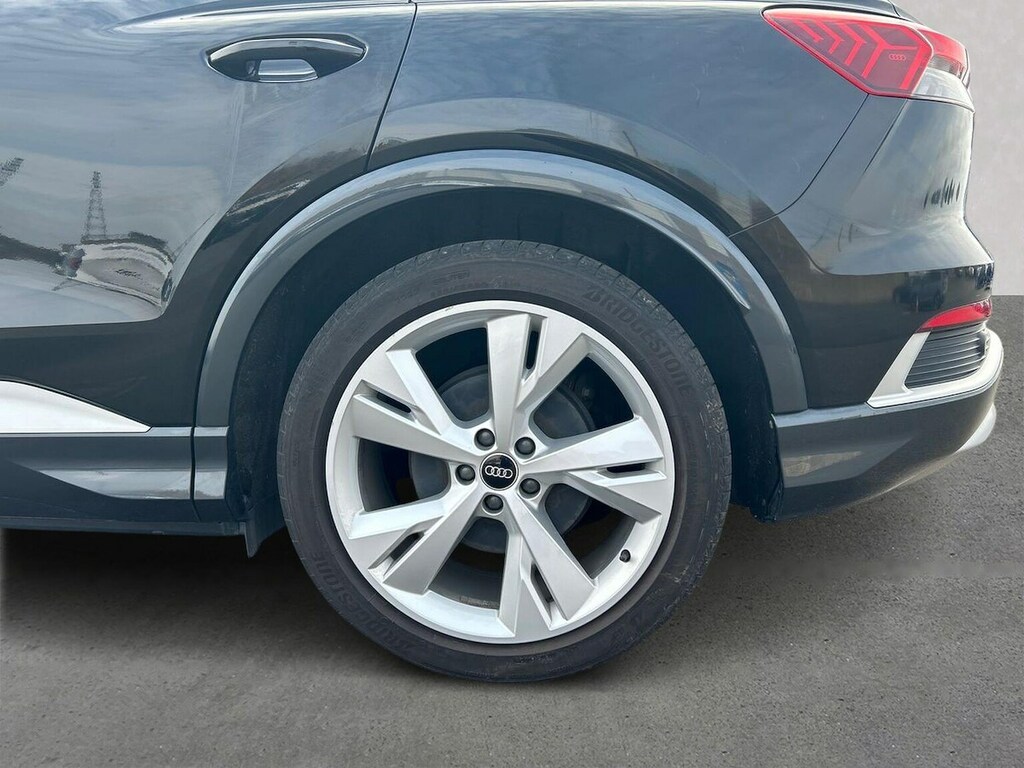 Audi Q4 E Tron 40 S Line Suv 82Kwh 204 Ps Black #6