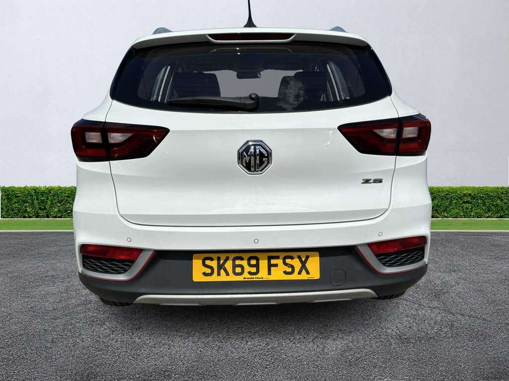MG ZS 1.5 Vti-tech Limited Edition White #4