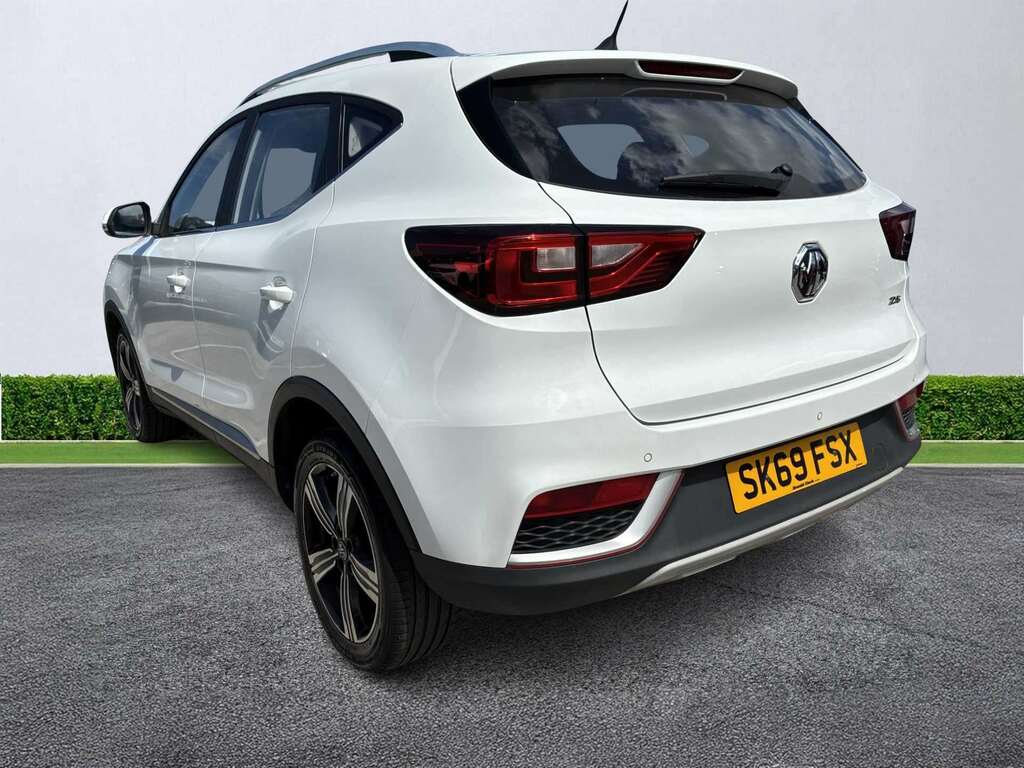 MG ZS 1.5 Vti-tech Limited Edition White #2
