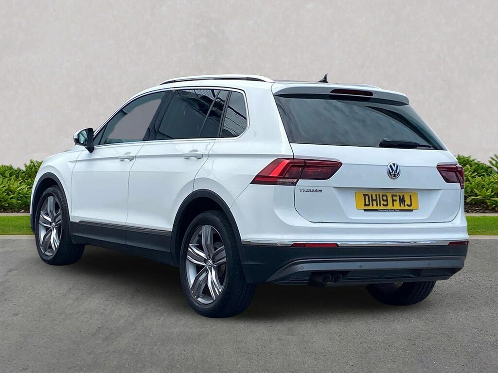 Volkswagen Tiguan 2.0 Tdi Sel Suv Dsg Euro 6 Ss 150 P White #2