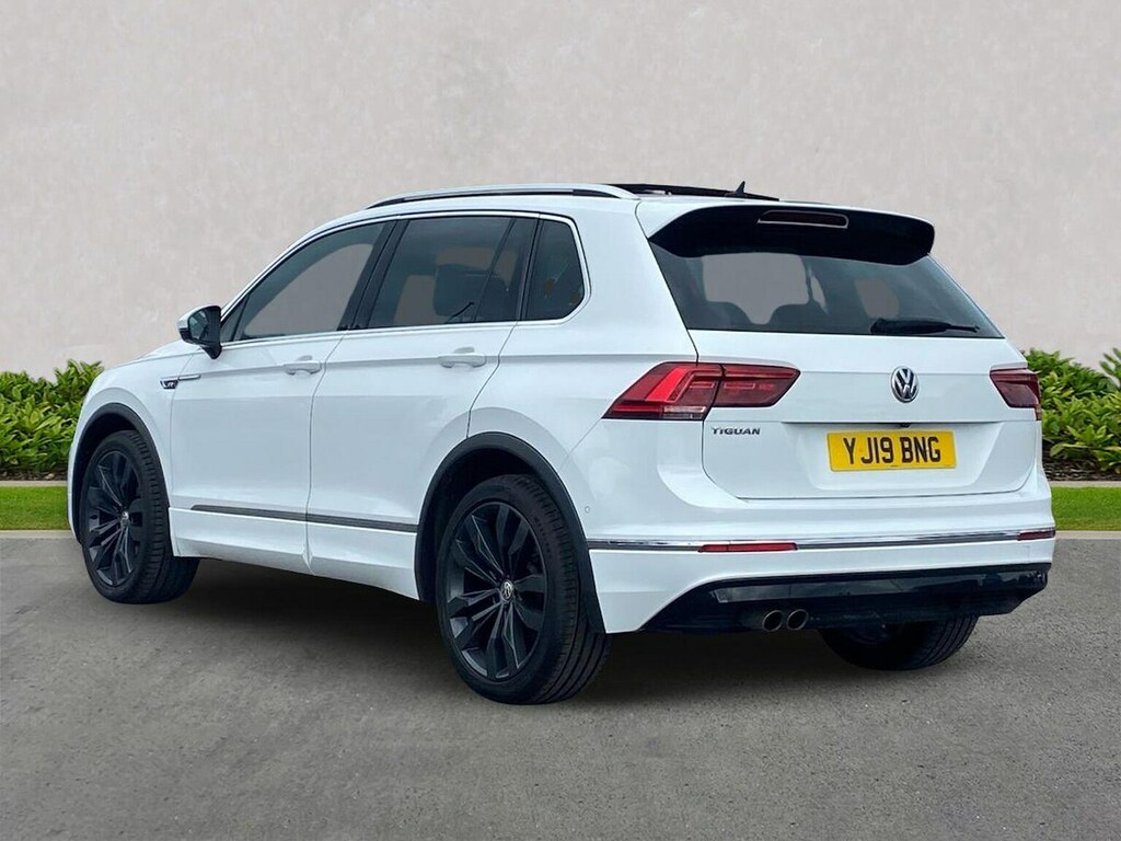 Volkswagen Tiguan 1.5 Tsi Evo 150 R-line Dsg White #2