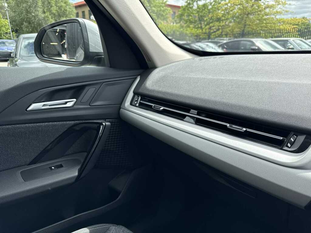 BMW X1 Xdrive 25E Xline Step Orange #24