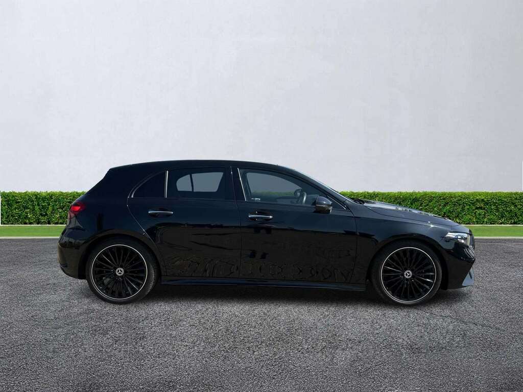 Mercedes-Benz A Class A180 Amg Line Premium Plus KM25XLH Black #3