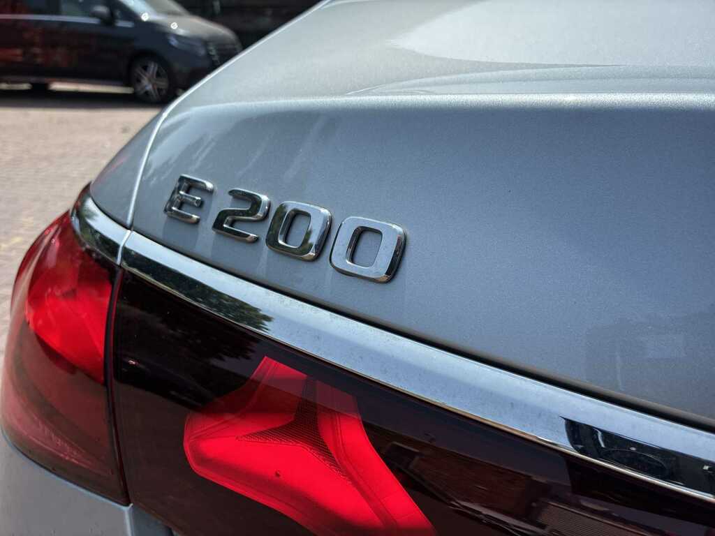 Mercedes-Benz E Class E200 Amg Line Premium Plus 9G-tronic White #35