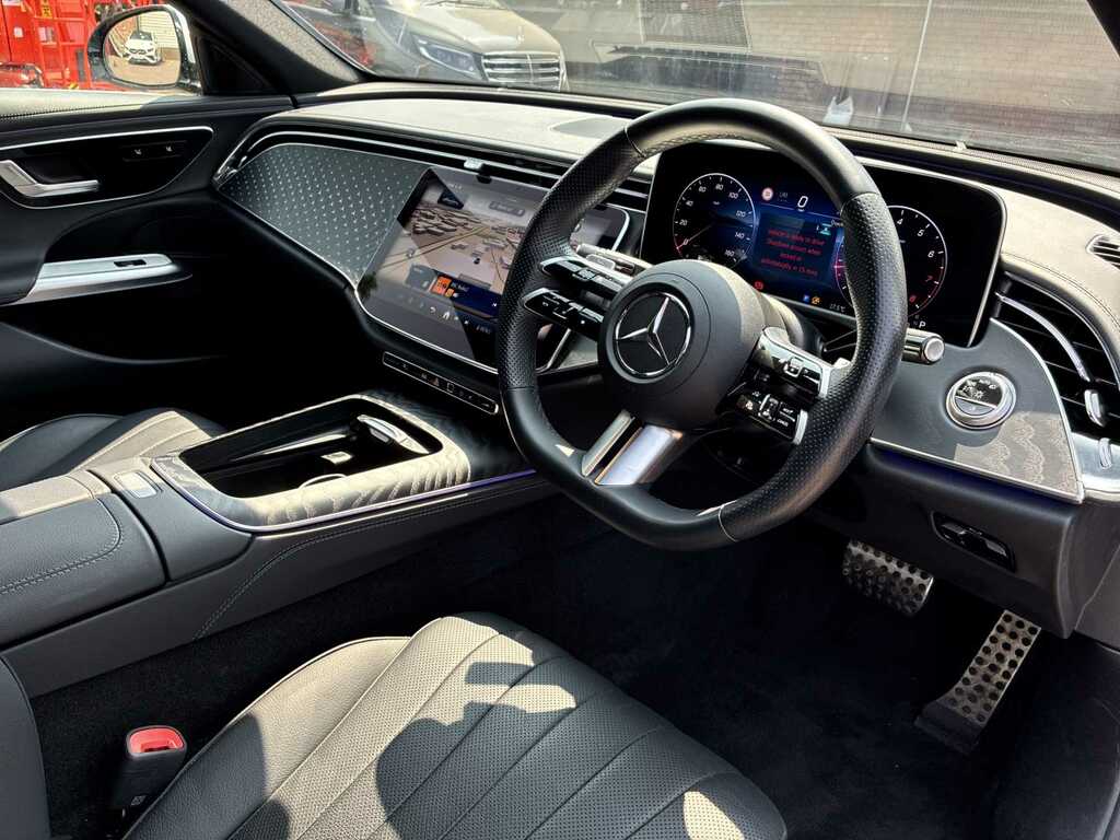 Mercedes-Benz E Class E200 Amg Line Premium Plus 9G-tronic White #15