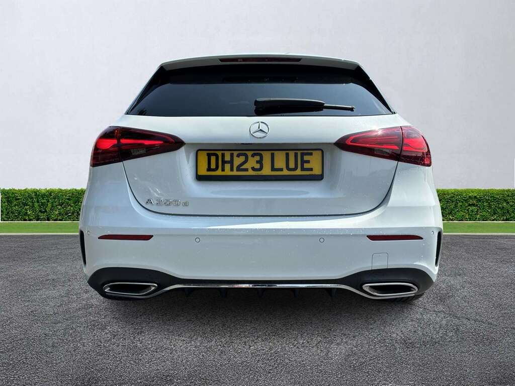 Mercedes-Benz A Class A200d Amg Line Premium Plus White #4