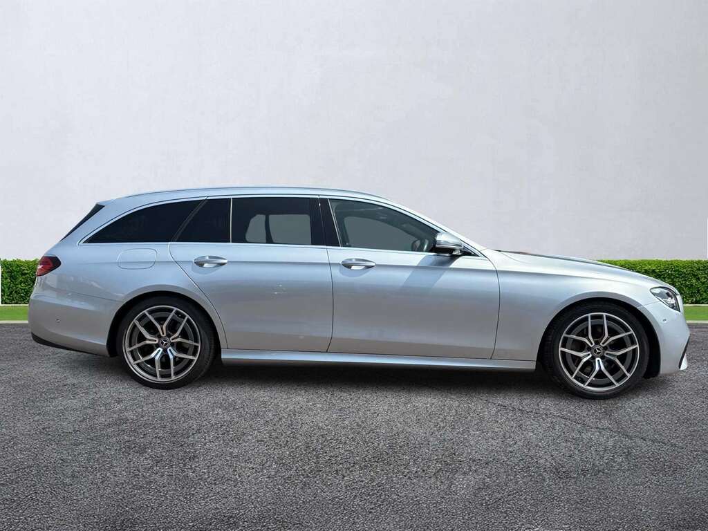 Mercedes-Benz E Class E220d 200 Amg Line Premium 9G-tronic Silver #3