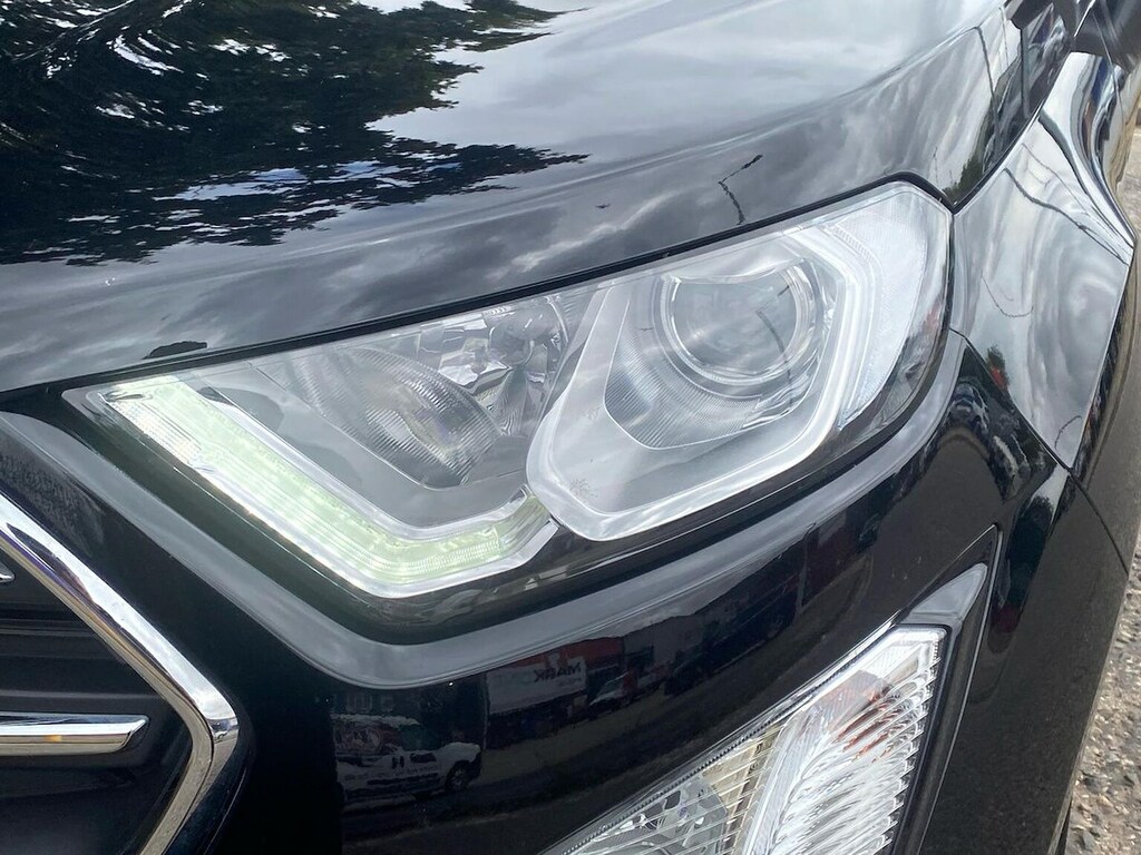 Ford Ecosport St-line White #31