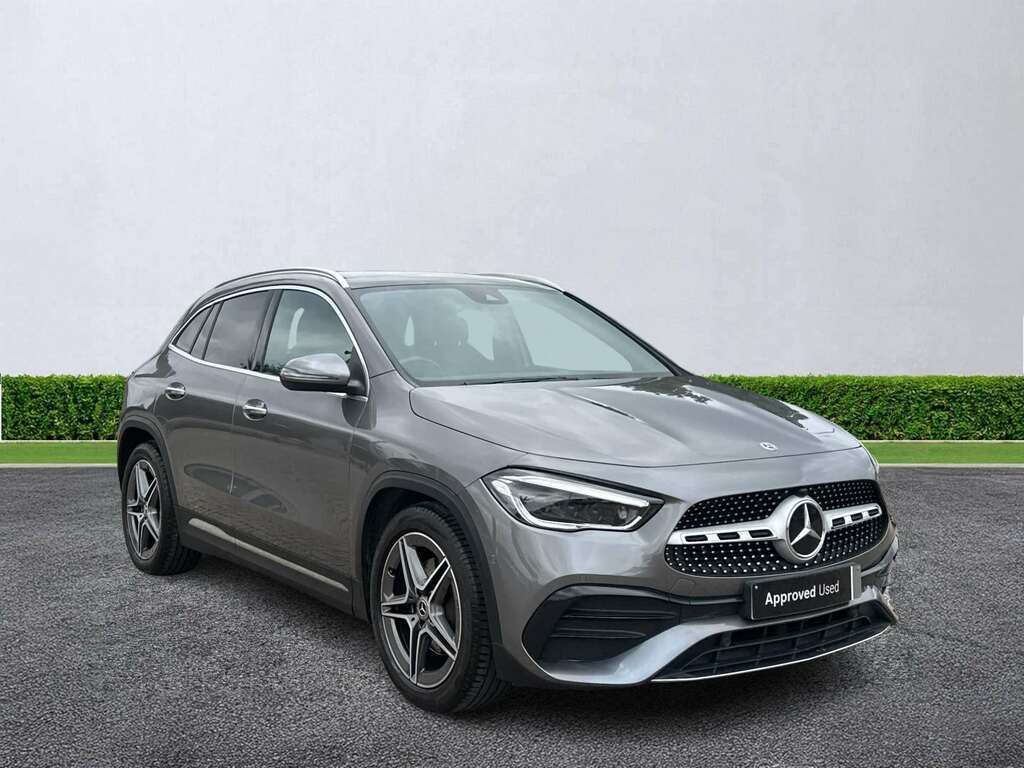 Mercedes-Benz GLA Class Gla 200 Amg Line Premium Plus Grey