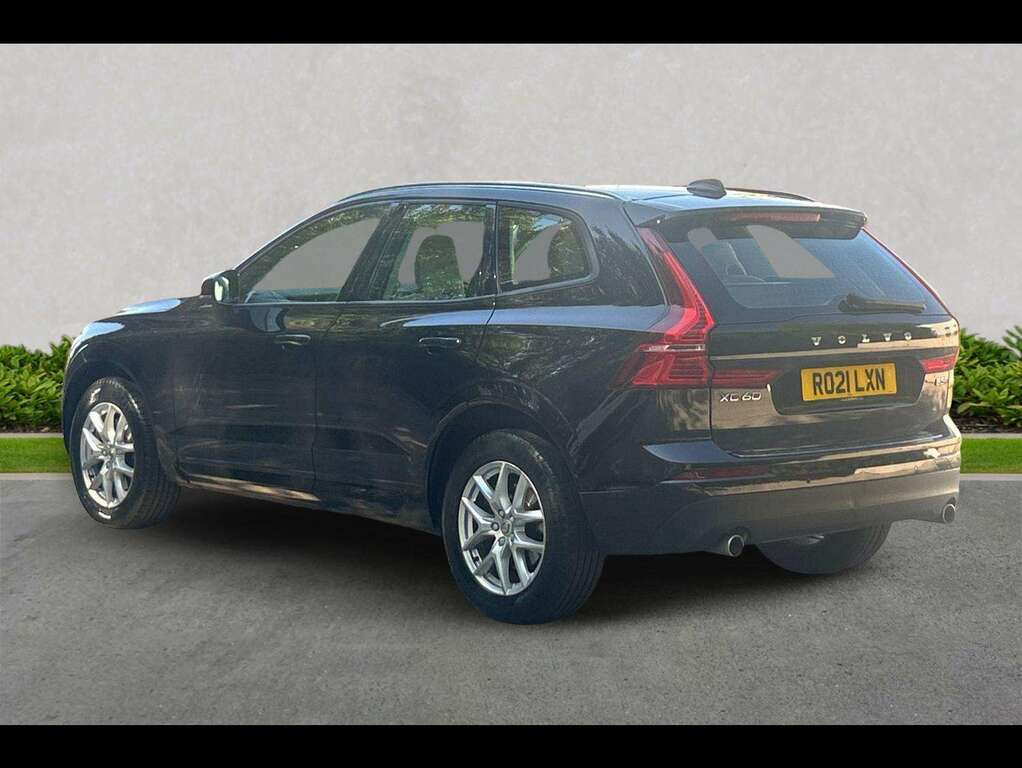 Volvo XC60 2.0 B5p 250 Momentum Awd Geartronic RO21LXN Black #2