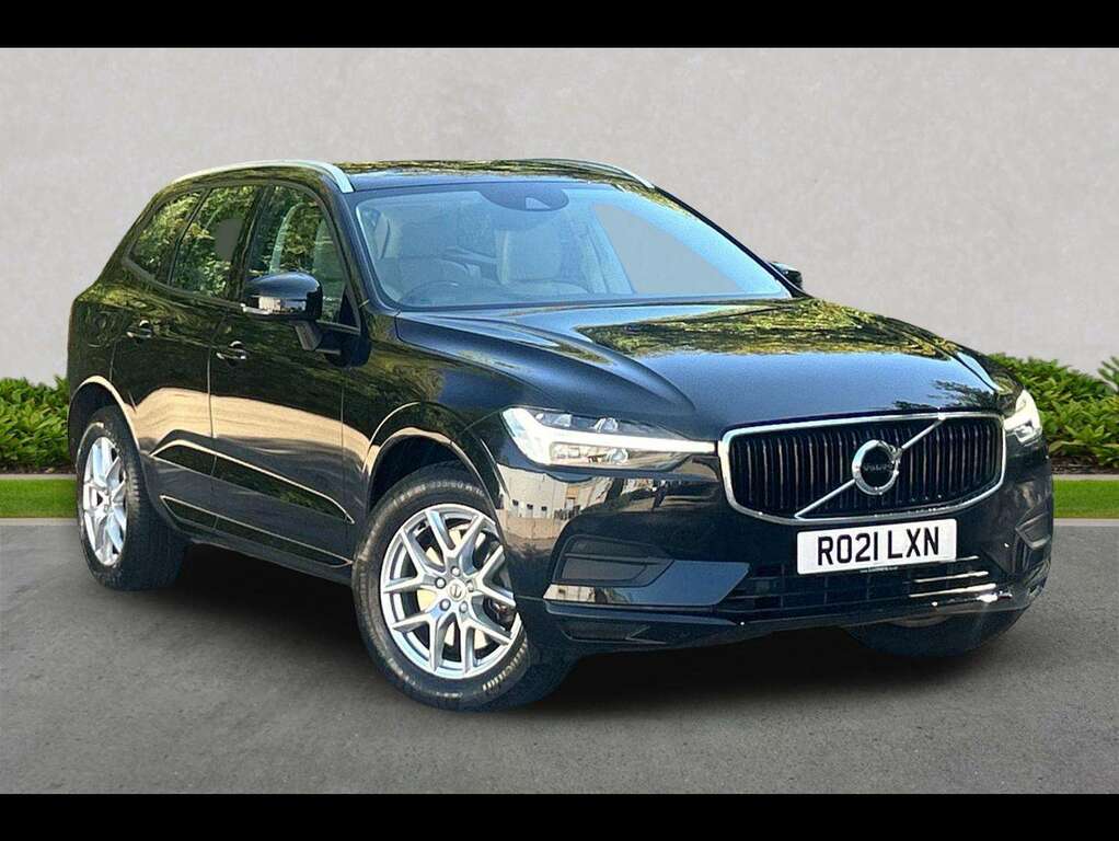 Volvo XC60 2.0 B5p 250 Momentum Awd Geartronic Black