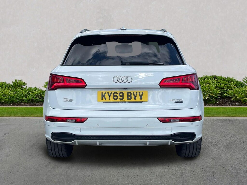 Audi Q5 2.0 Tdi 40 Black Edition Suv S Tronic Q White #4