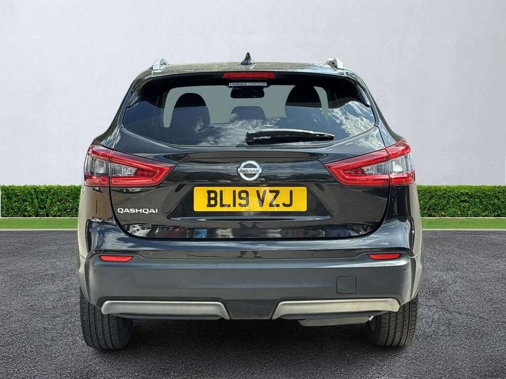 Nissan Qashqai 1.5 Dci 115 Tekna BL19VZJ Black #4