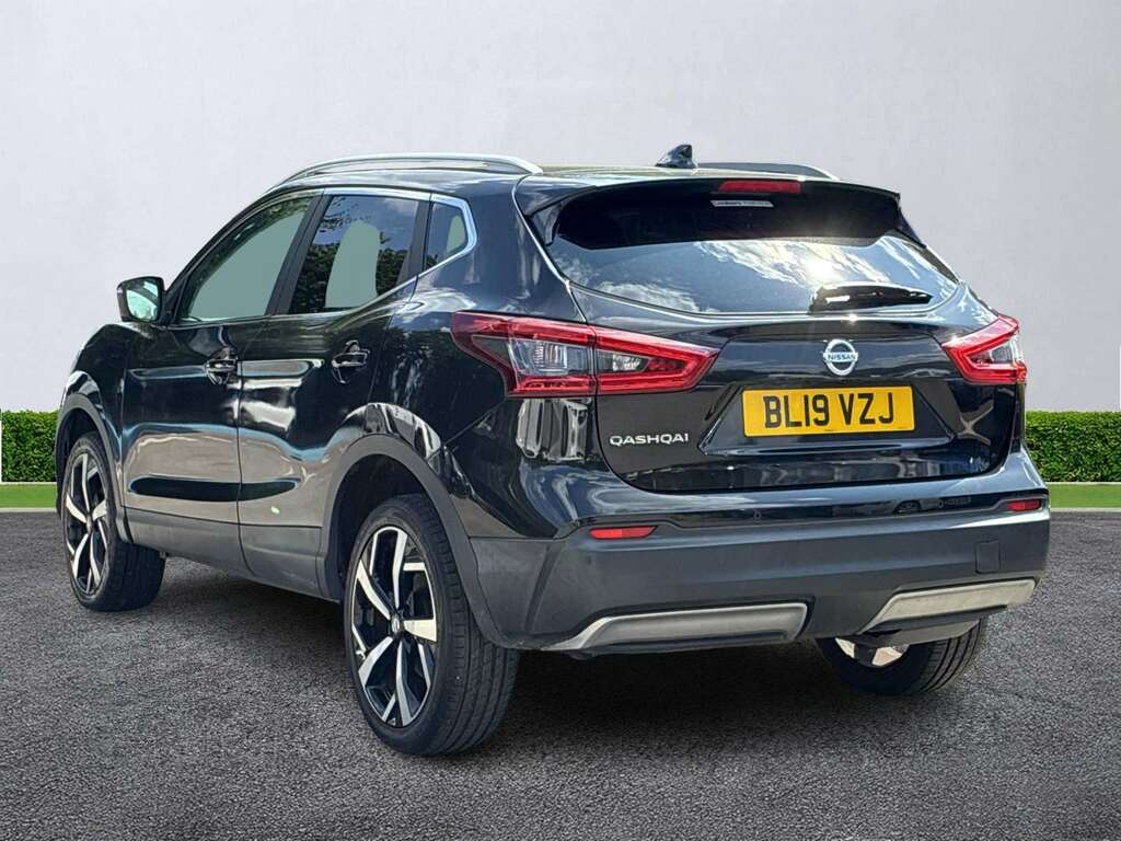 Nissan Qashqai 1.5 Dci 115 Tekna BL19VZJ Black #2