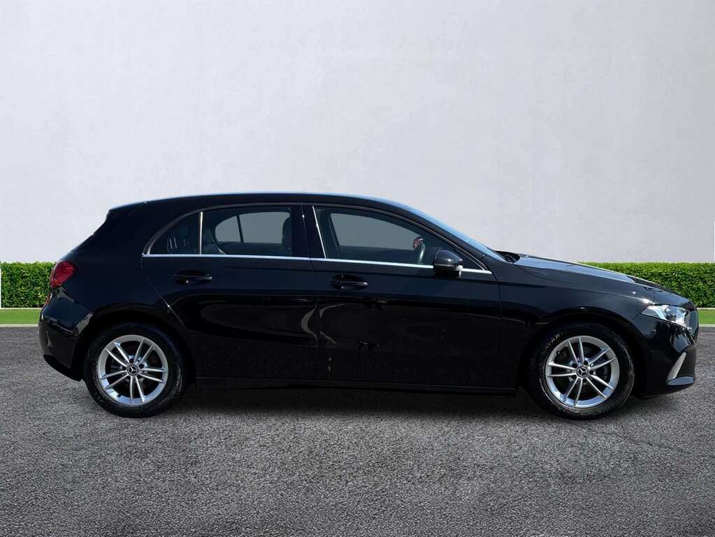 Mercedes-Benz A Class A180d Se BX19MSV Black #3