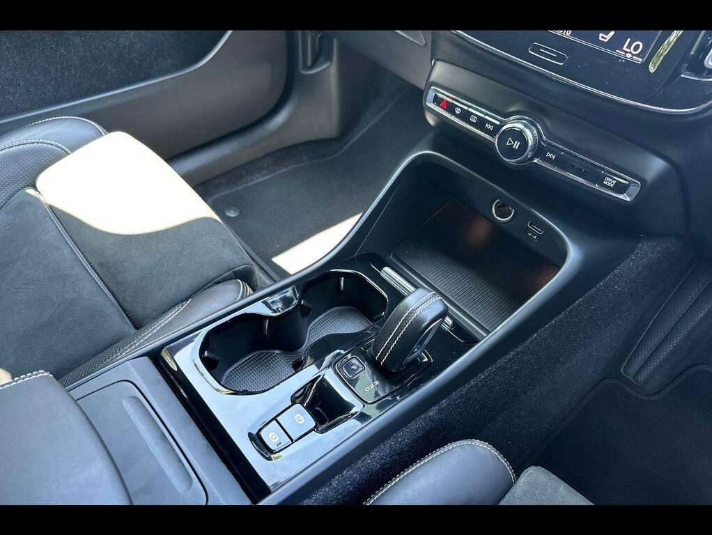 Volvo XC40 2.0 D3 R Design Pro Grey #13