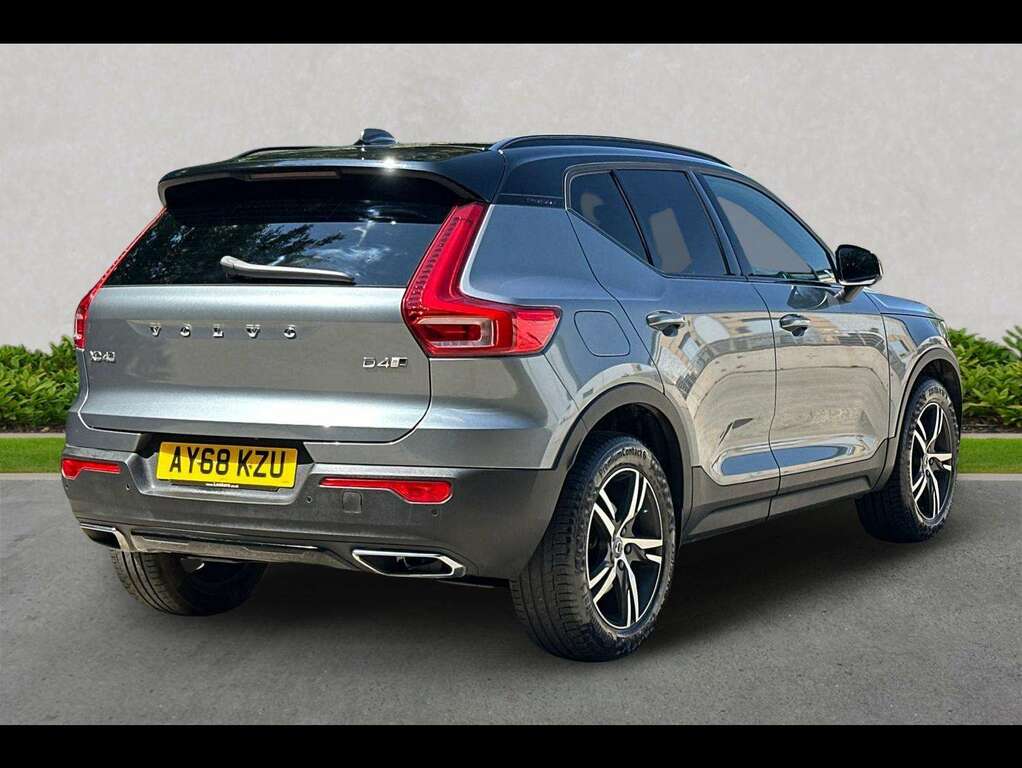 Volvo XC40 2.0 D3 R Design Pro Grey #18