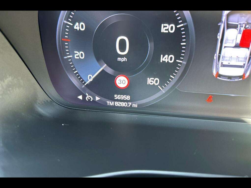 Volvo XC40 2.0 D3 R Design Pro Grey #10