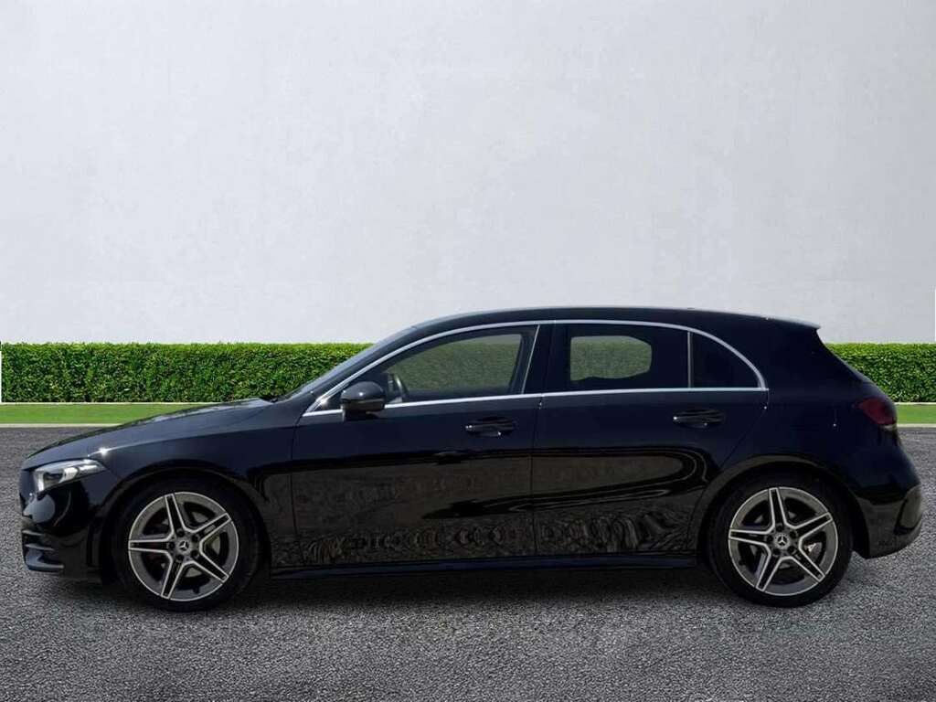Mercedes-Benz A Class A180 Amg Line Black #4