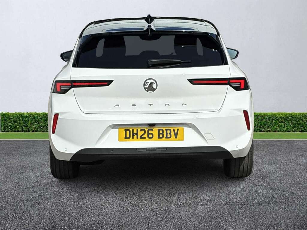 Vauxhall Astra 1.2 Turbo 130 Griffin White #4