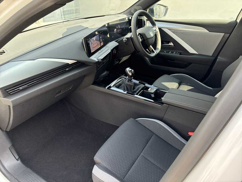Vauxhall Astra Vauxhall Astra Gs White #7