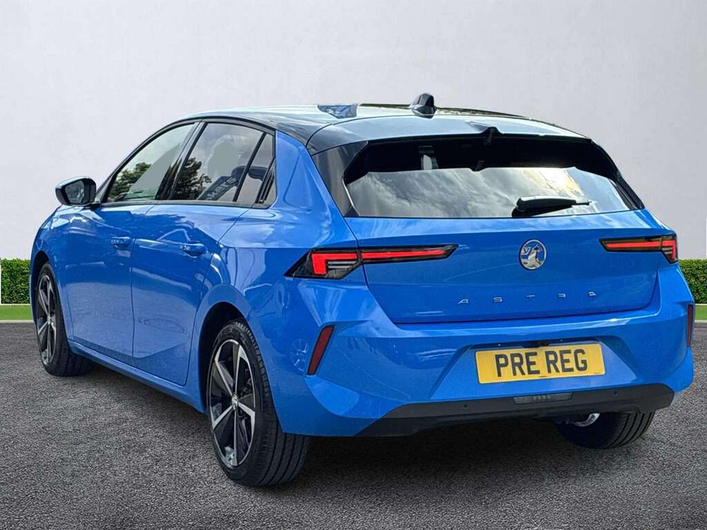 Vauxhall Astra 1.2 Turbo 130 Griffin Tech Pack DH26EJD Blue #2