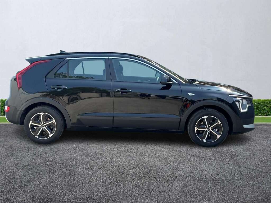 Kia Niro 1.6 Gdi 136 Hybrid Pure Dct Black #3