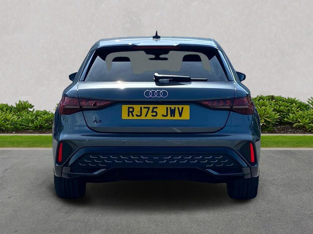 Audi A3 1.5 Tfsi E 204 S Line S Tronic RJ75JWV Grey #4