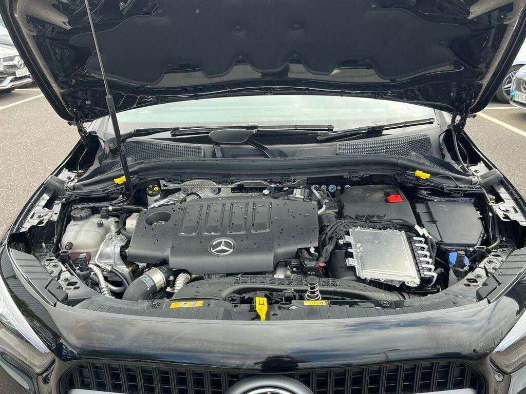Mercedes-Benz GLA Class Gla 200 Amg Line Executive Grey #39