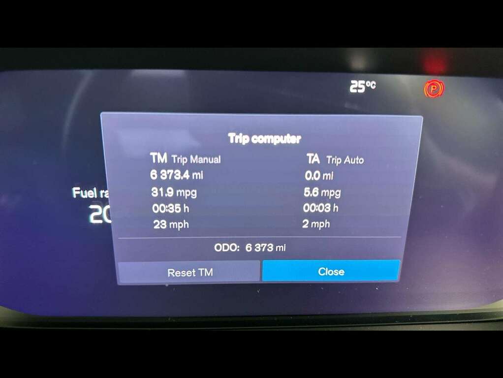 Volvo XC40 Plus B4 Mild Hybrid Dark Blue #13
