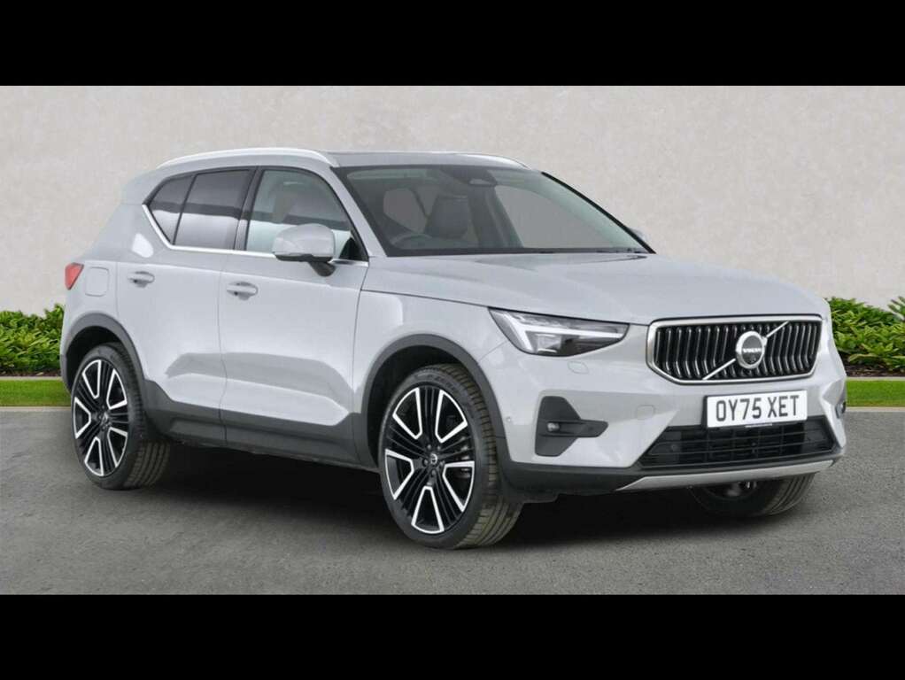 Volvo XC40 2.0 B3p Ultra Dark Grey