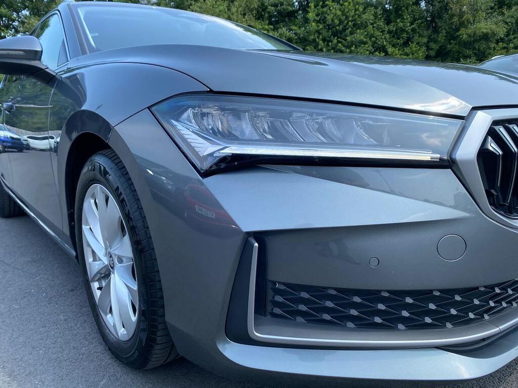 Skoda Superb 1.5 Tsi E-tec Se L Dsg White #34