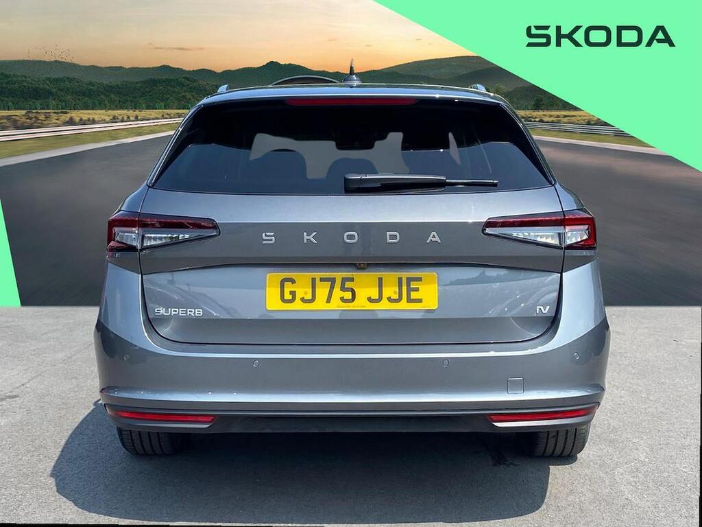 Skoda Superb 1.5 Tsi Iv 25.7Kwh Se Technology Estate Grey #4