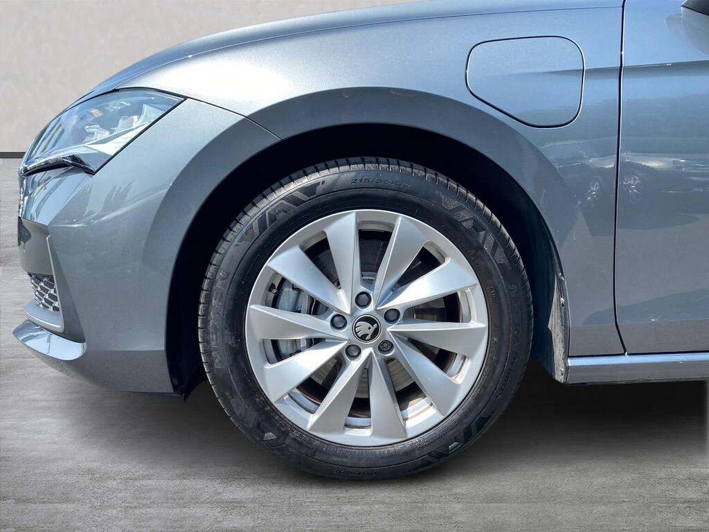 Skoda Superb 1.5 Tsi Iv 25.7Kwh Se Technology Estate Grey #6