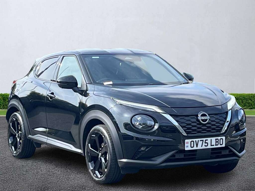 Nissan Juke 1.6 Hybrid Tekna Black