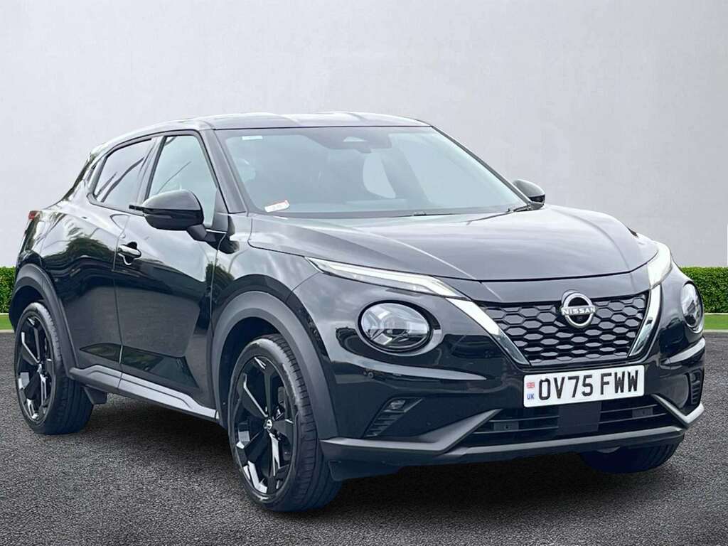 Nissan Juke 1.6 Hybrid Tekna Black