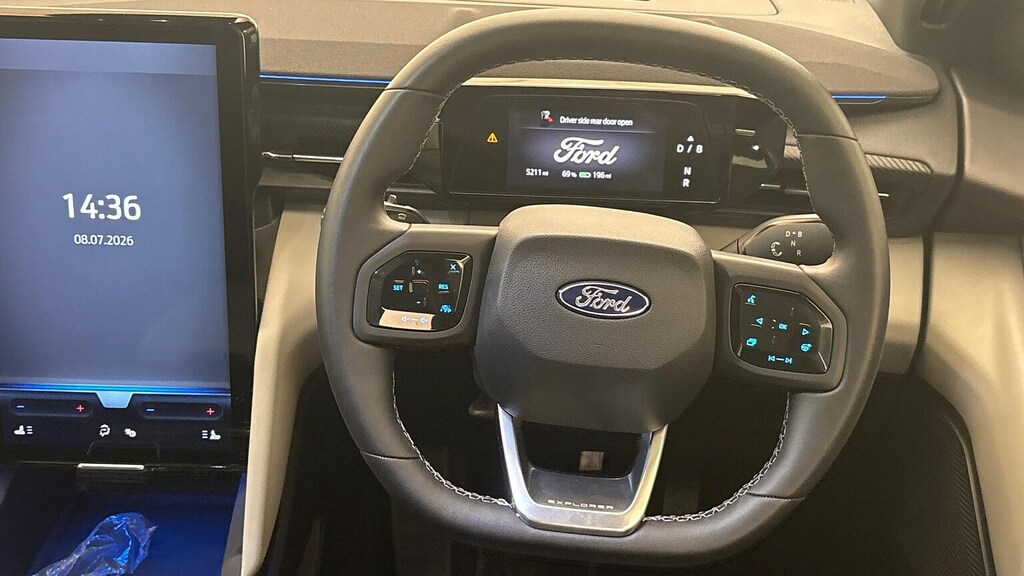 Ford Explorer 210Kw Premium 77Kwh 2025 White #8