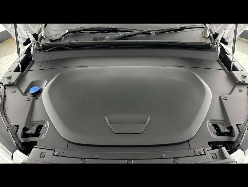 Volvo EX40 185Kw Extended Range Core 78Kwh Silver #16
